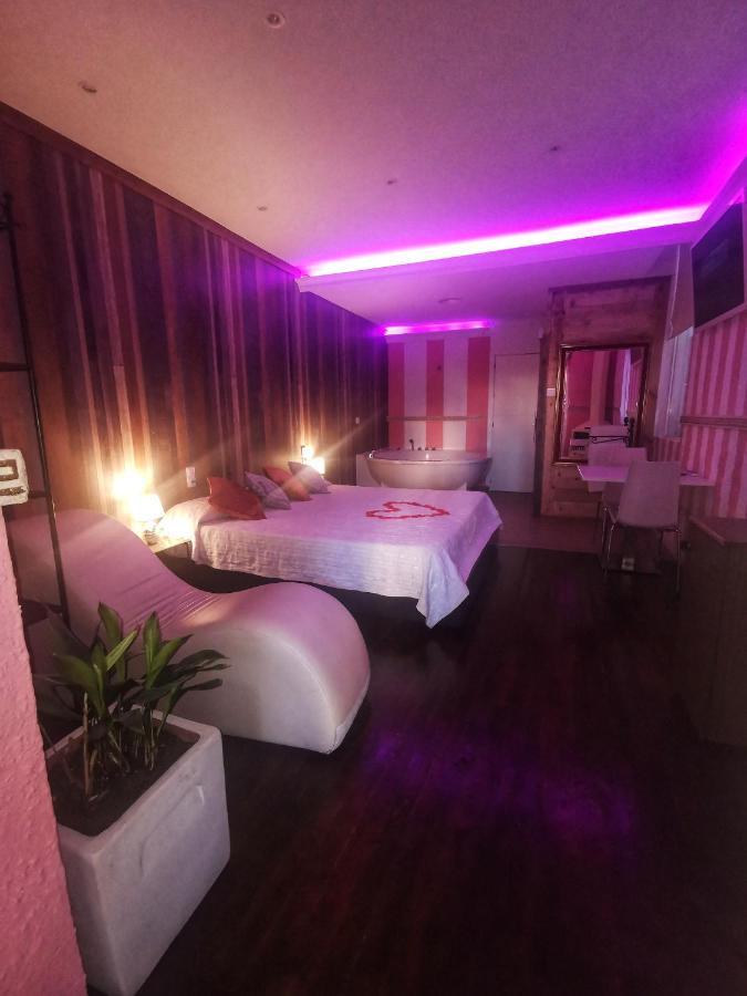Tu Mansion Guest House Navalcarnero Ngoại thất bức ảnh