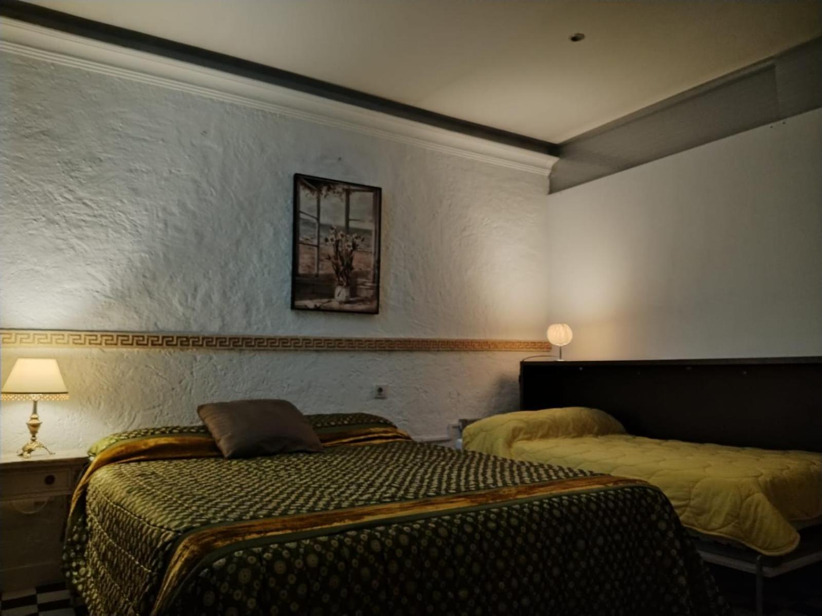 Tu Mansion Guest House Navalcarnero Ngoại thất bức ảnh