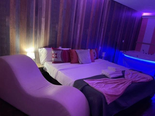 Tu Mansion Guest House Navalcarnero Ngoại thất bức ảnh